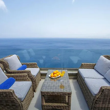 Readhostprofile Before Request! # Luxury 6-bedroom In With Pool
