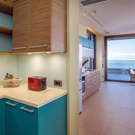 Readhostprofile Before Request! # Luxury 6-bedroom In With Pool Appartamento Katelios